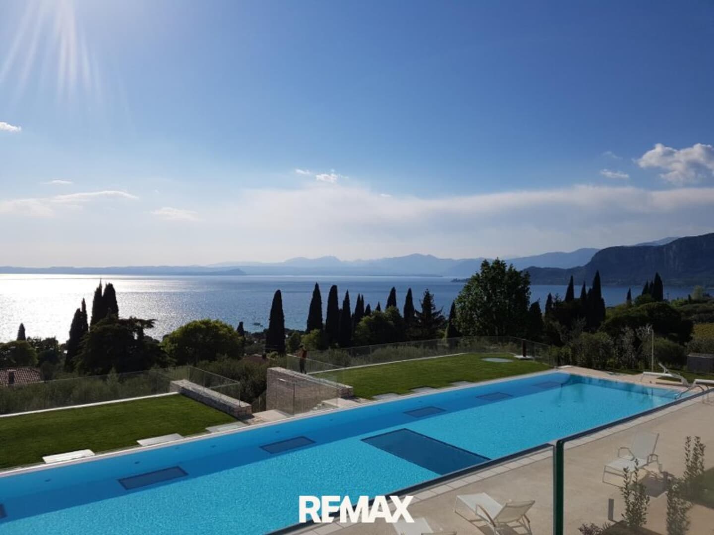 Exklusives Süd-Penthouse in Bardolino – absolute Ruhelage & unverbaubarer Seeblick!